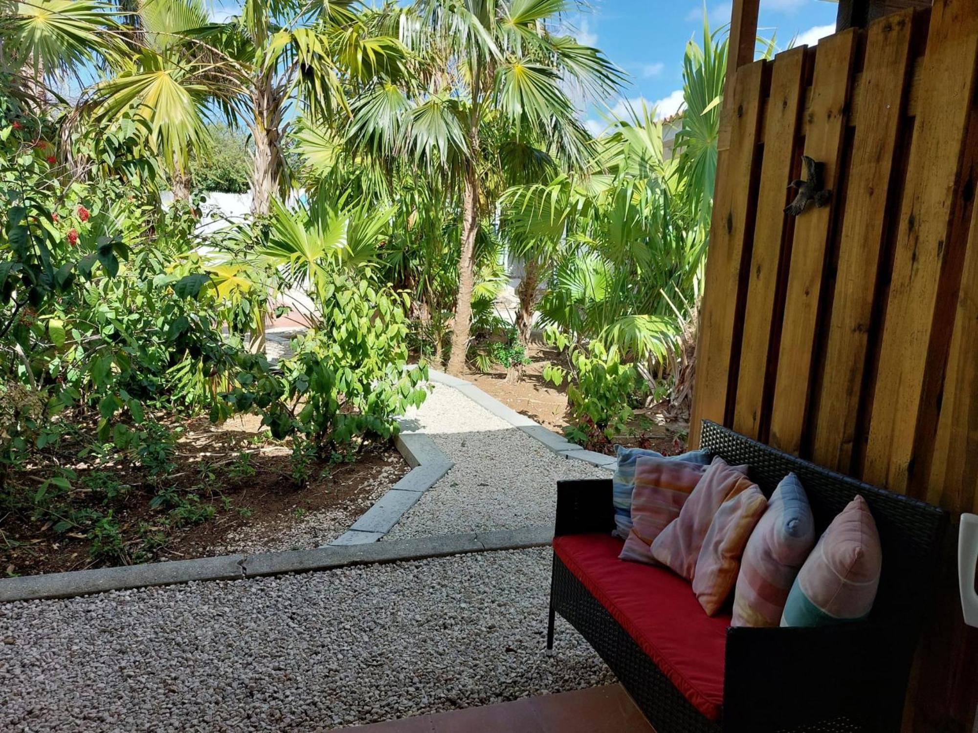 Kas Di Ala Apartments Willemstad Buitenkant foto